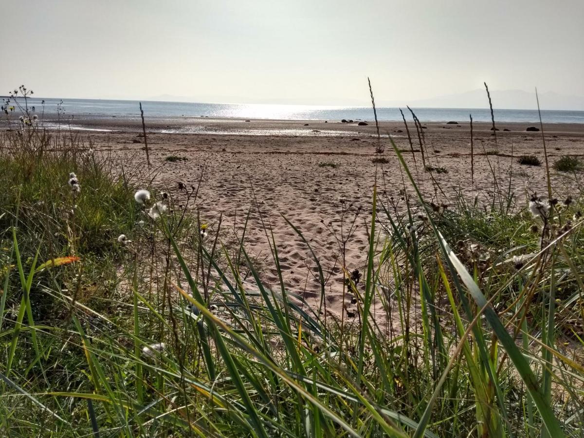 Cleeves Cabins Ailsa Luxury Lodge With Hot Tub Dalry  Eksteriør billede